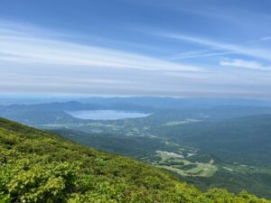 秋田駒ヶ岳から見る田沢湖